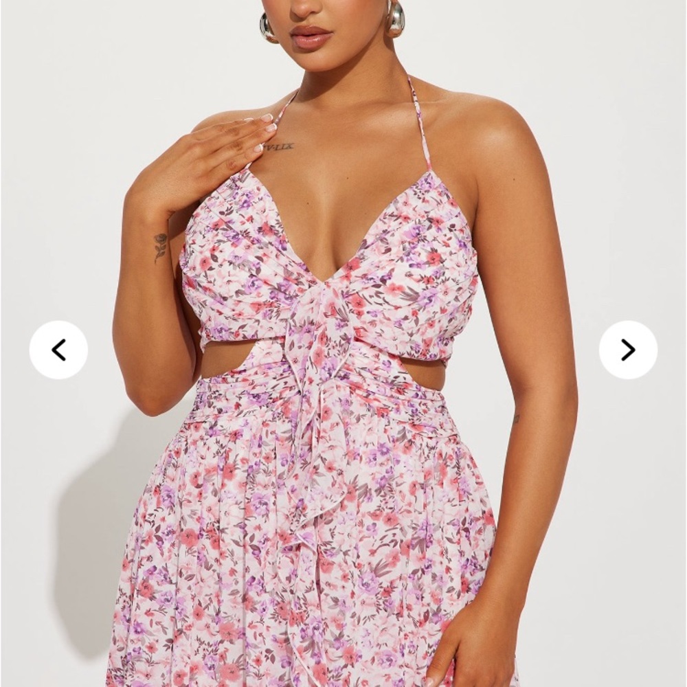 Fashion Nova 💕NWT Chiffon Shantel Floral Maxi Dress with Halter Neck